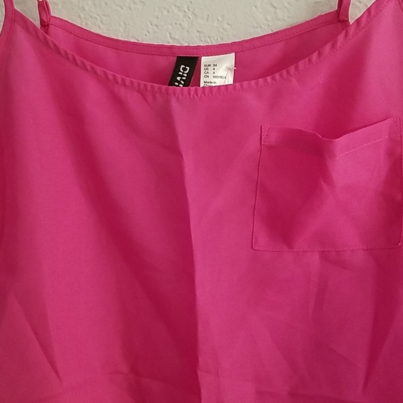 Top - Picture 2 of 3